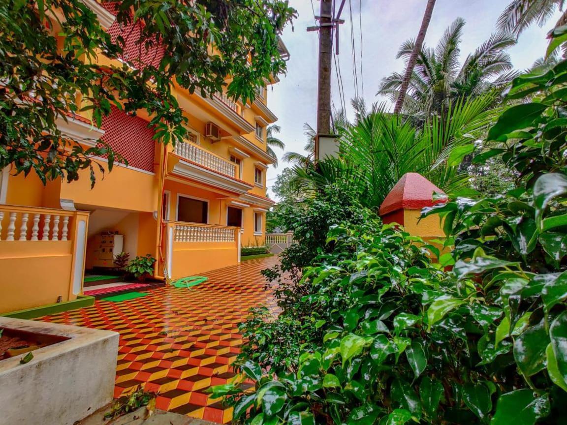 Ena Holiday Inn Calangute Exterior foto